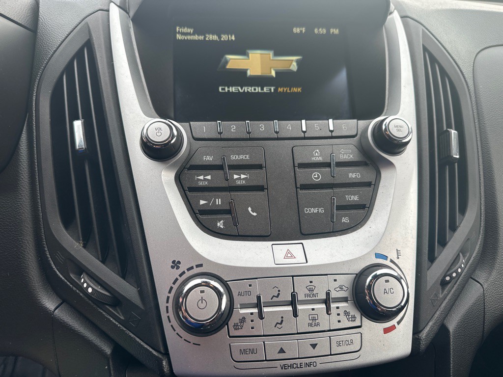 2017 Chevrolet Equinox Image 21
