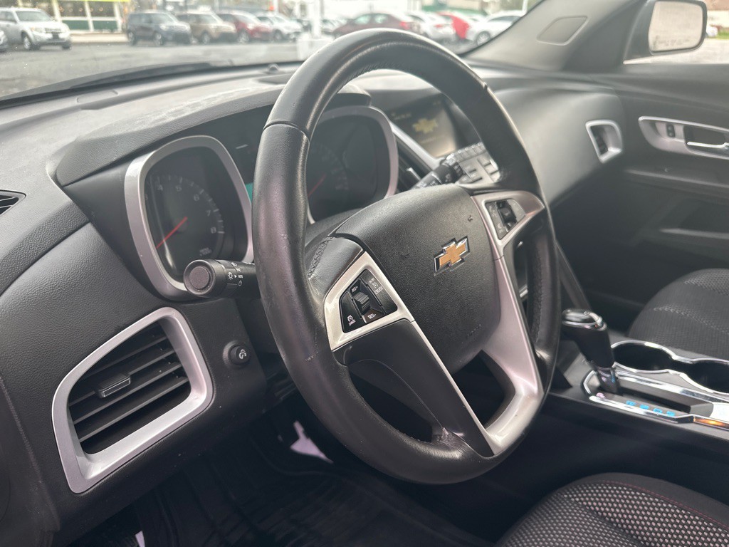 2017 Chevrolet Equinox Image 23