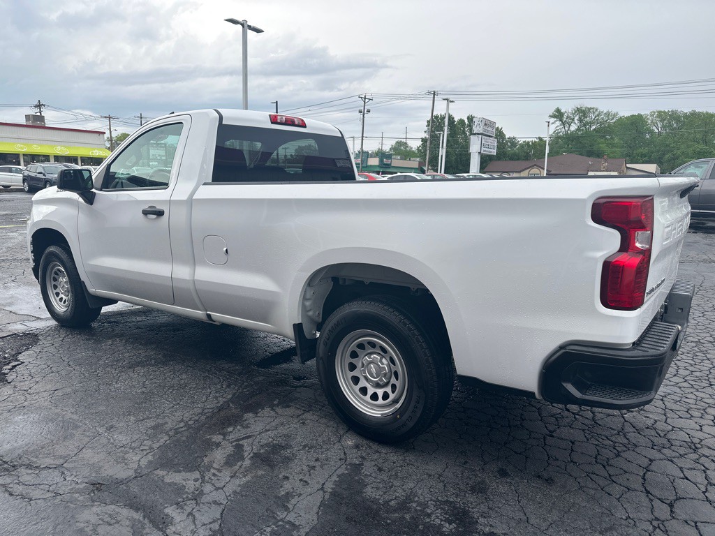 2021 Chevrolet Silverado 1500 Image 3
