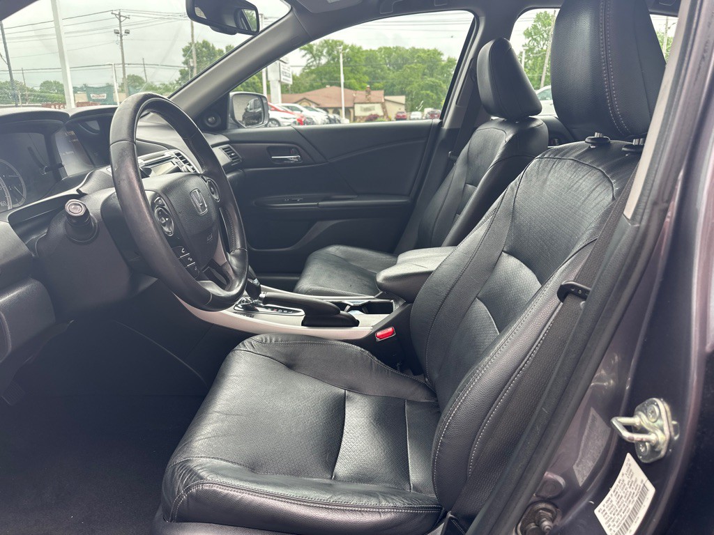 2014 Honda Accord Image 2