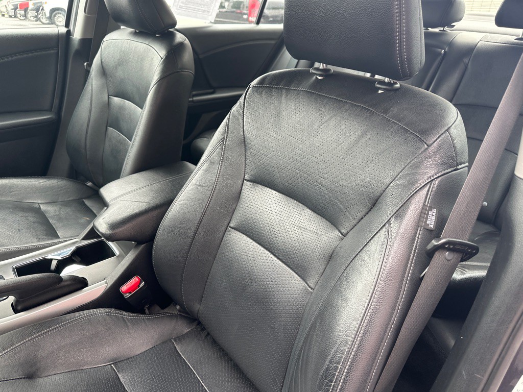 2014 Honda Accord Image 19
