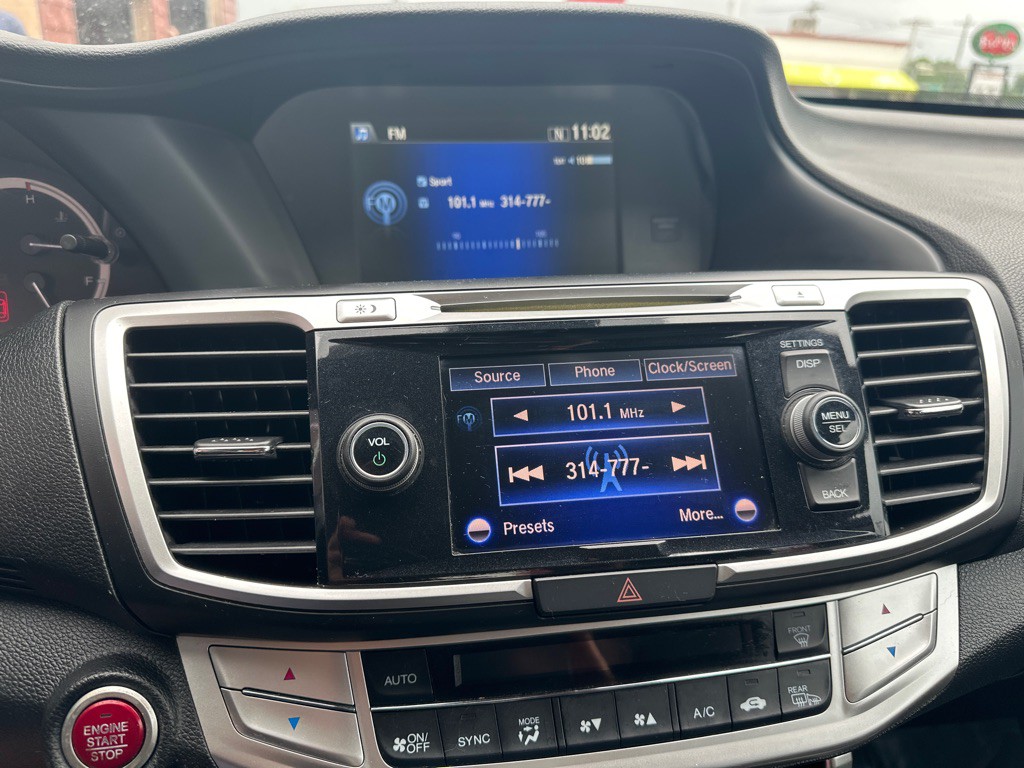 2014 Honda Accord Image 22