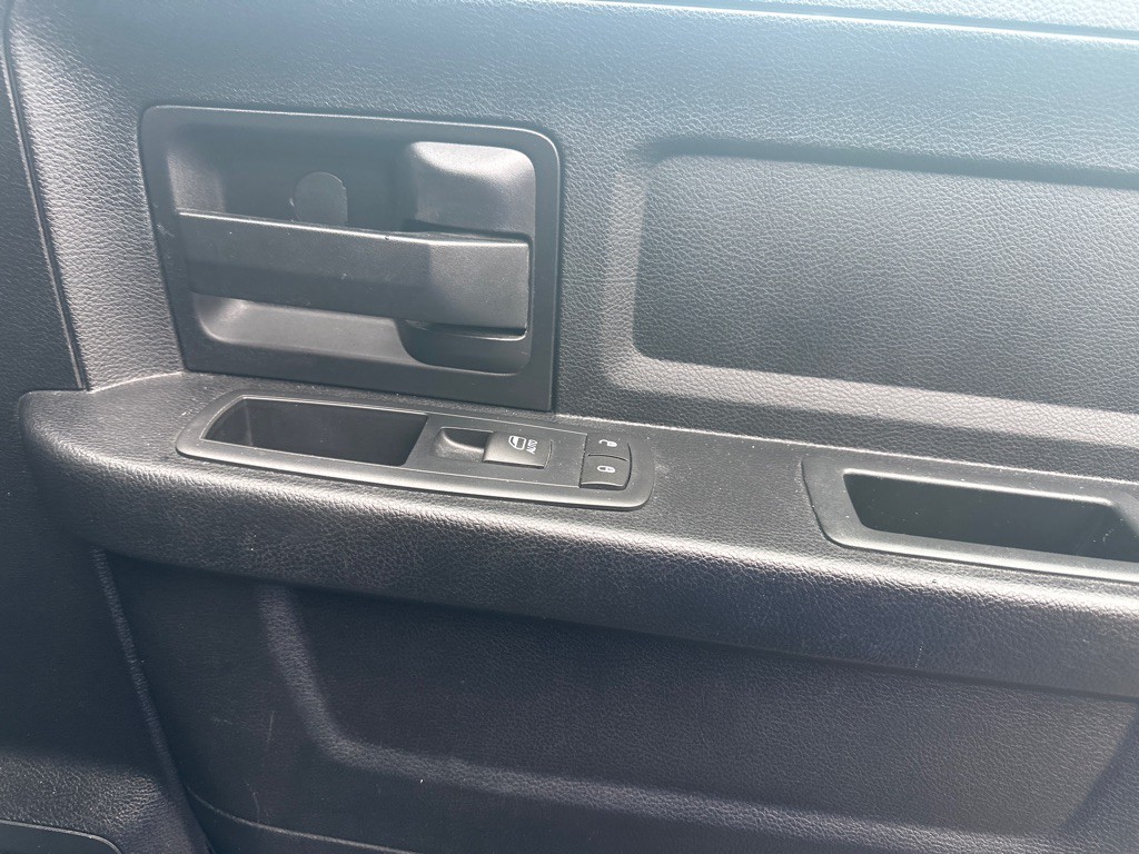 2016 RAM 1500 Image 13
