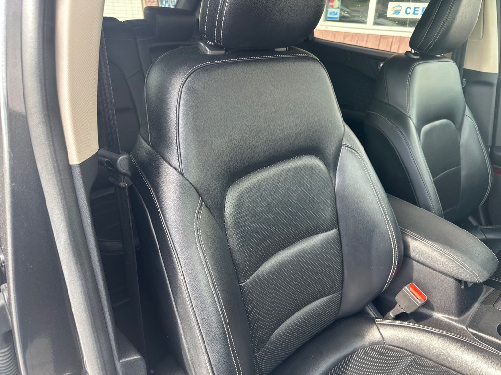 2020 Ford Escape Image 9