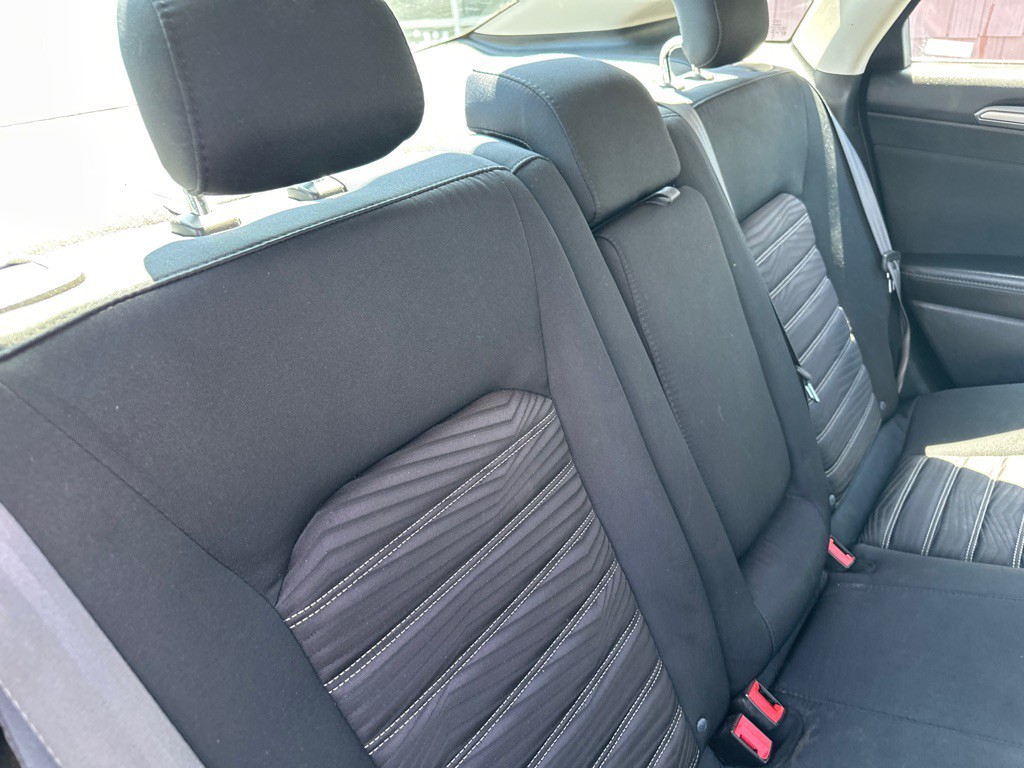 2016 Ford Fusion Image 15