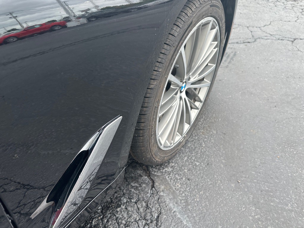 2018 BMW 5 Series Image 8