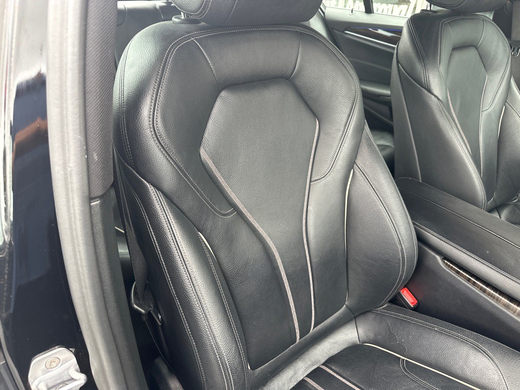 2018 BMW 5 Series Image 11