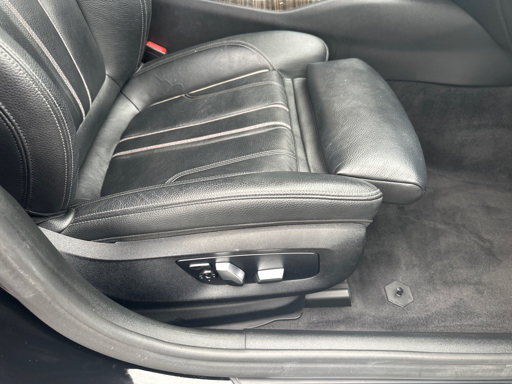 2018 BMW 5 Series Image 12