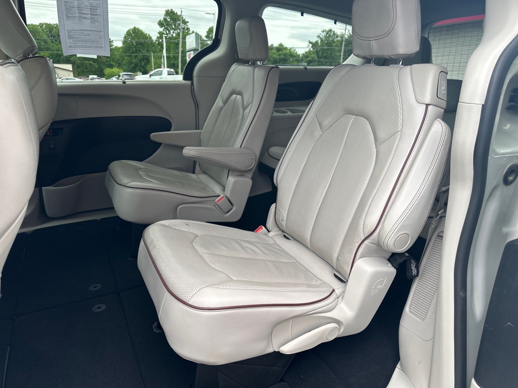 2020 Chrysler Pacifica Image 18