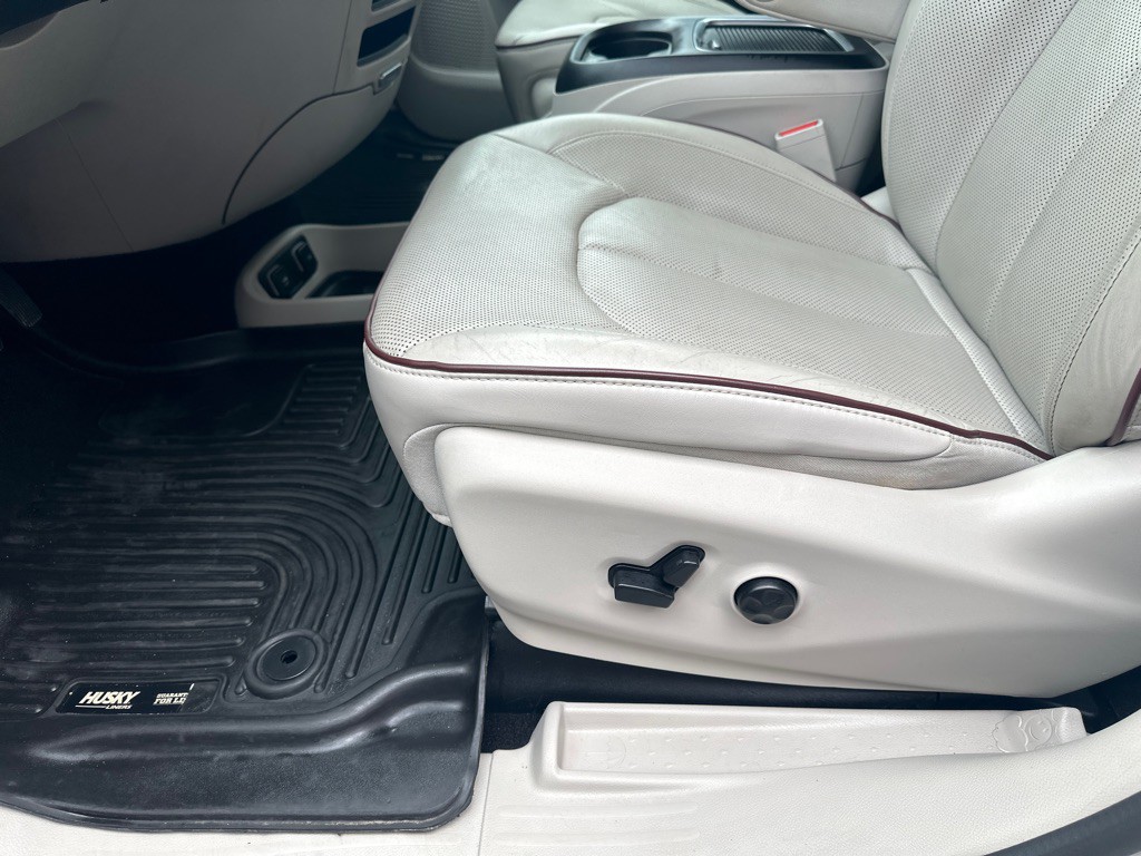 2020 Chrysler Pacifica Image 21