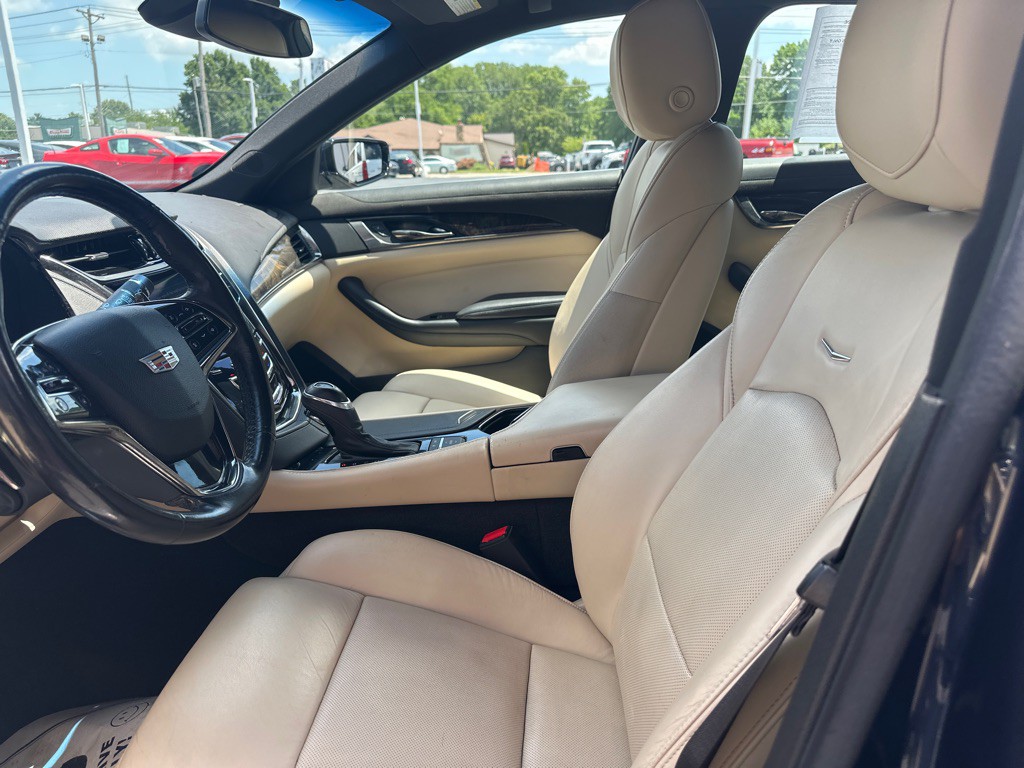 2019 Cadillac CTS Image 2