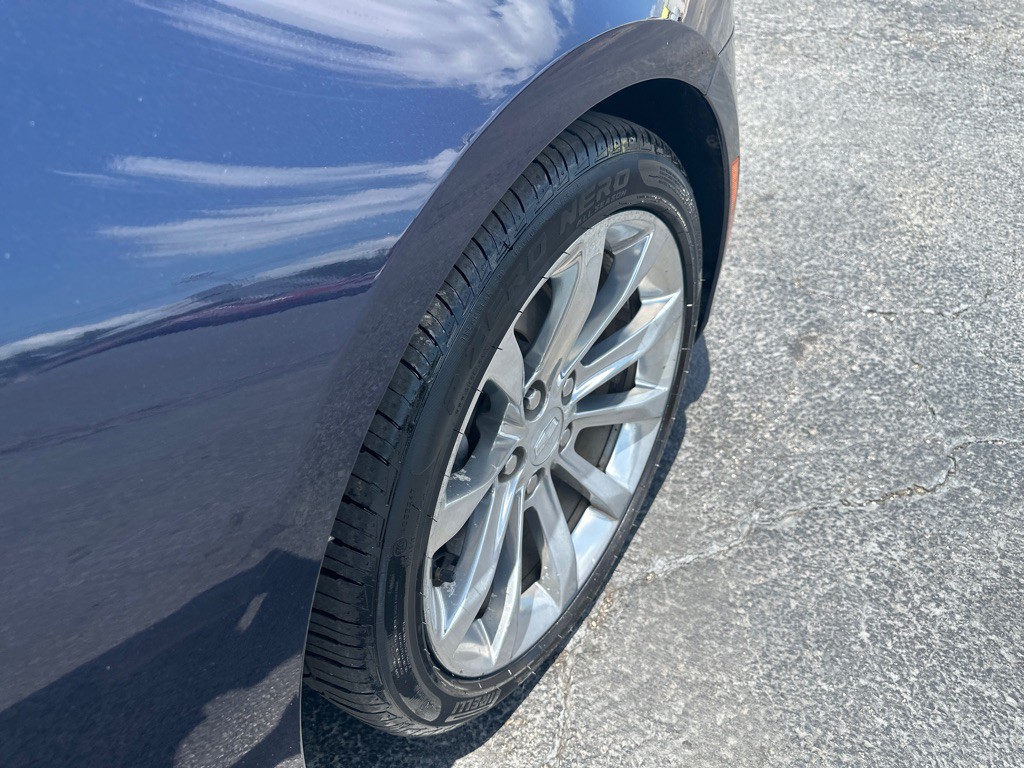 2019 Cadillac CTS Image 8