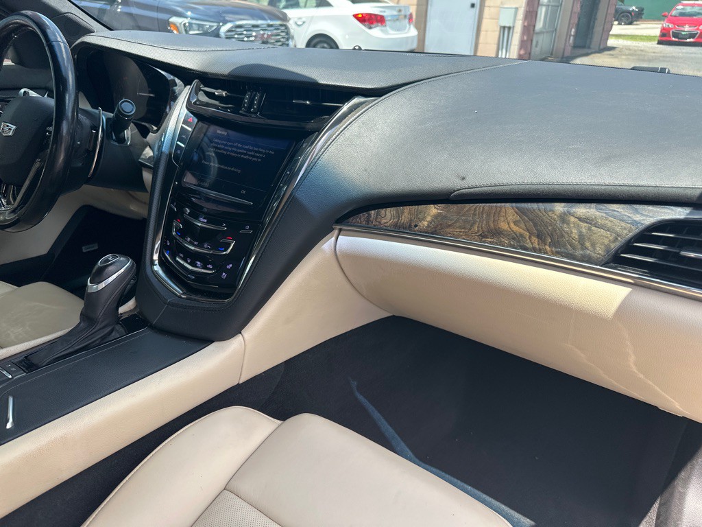 2019 Cadillac CTS Image 10