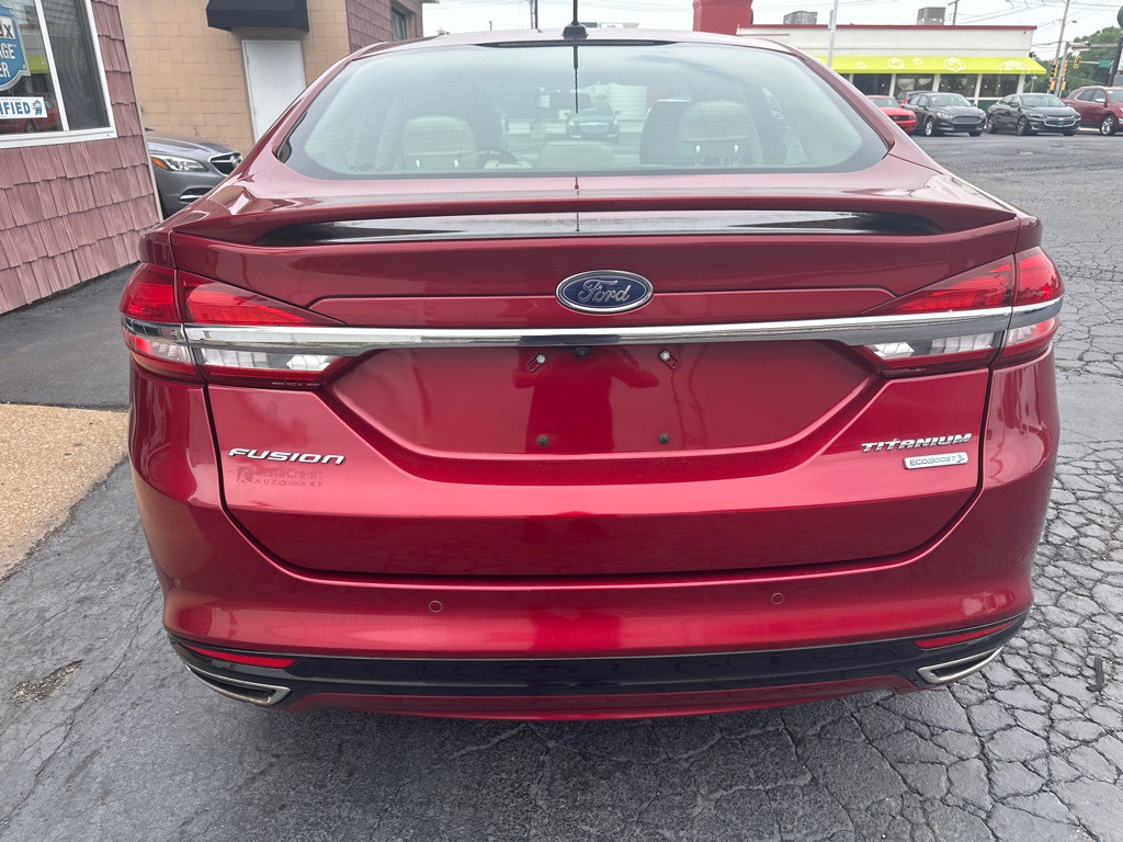 2017 Ford Fusion Image 4
