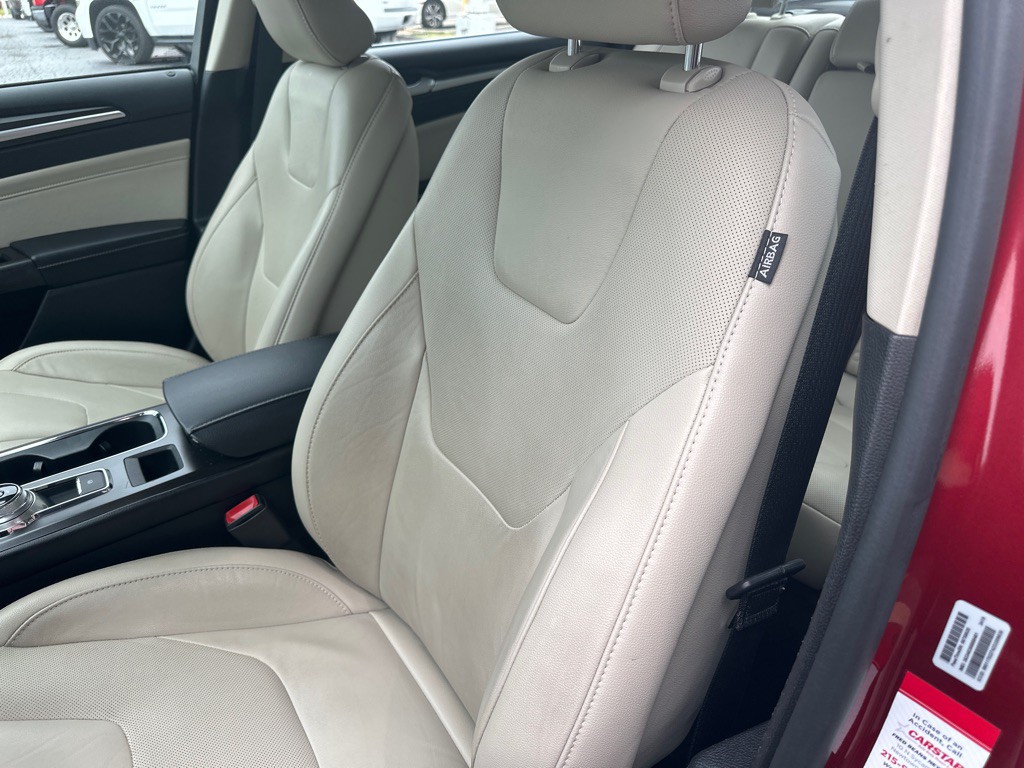 2017 Ford Fusion Image 17