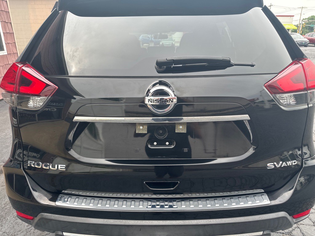 2017 Nissan Rogue Image 4