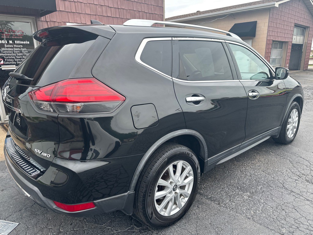 2017 Nissan Rogue Image 5