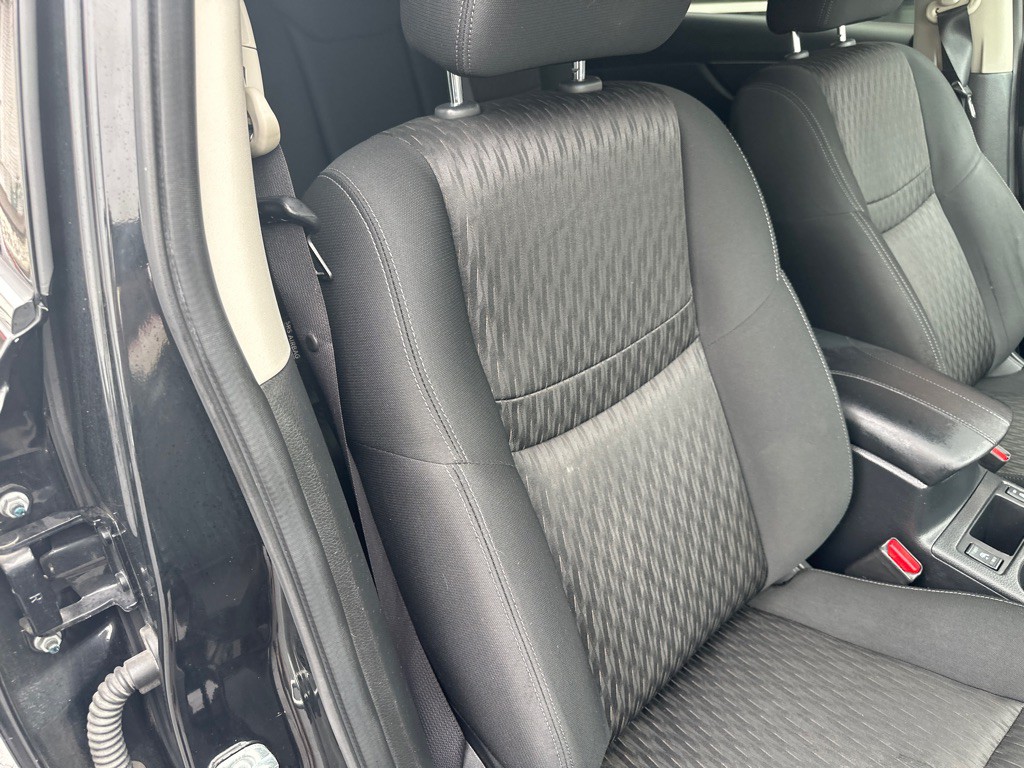 2017 Nissan Rogue Image 10