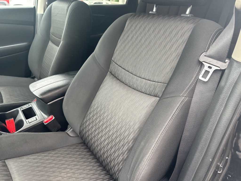2017 Nissan Rogue Image 19