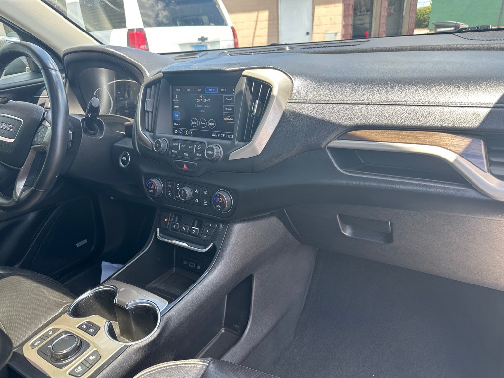 2018 GMC Terrain Image 9