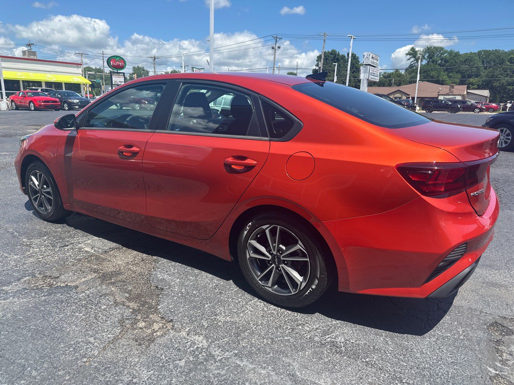 2022 Kia Forte Image 3