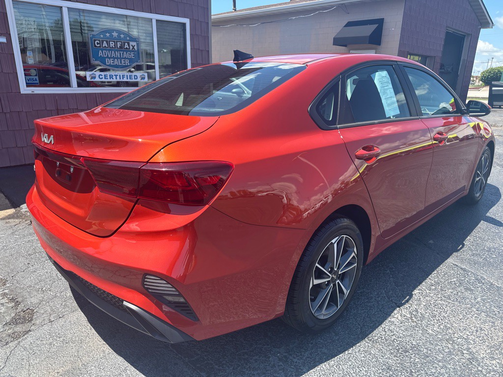 2022 Kia Forte Image 5