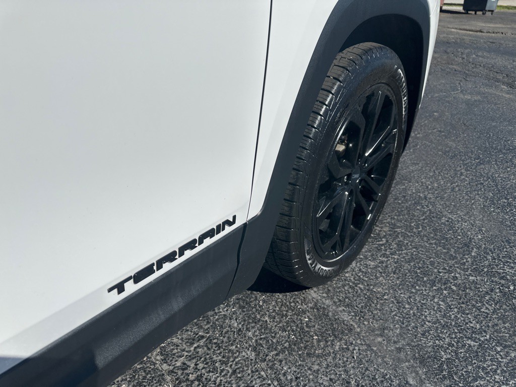 2021 GMC Terrain Image 8