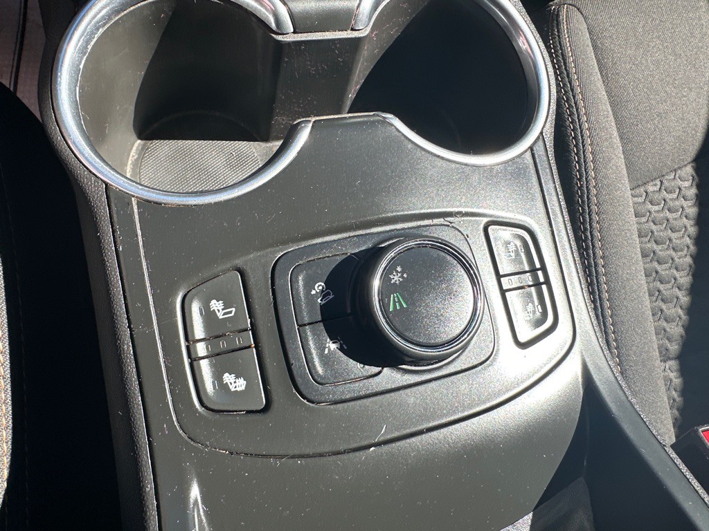 2021 GMC Terrain Image 22