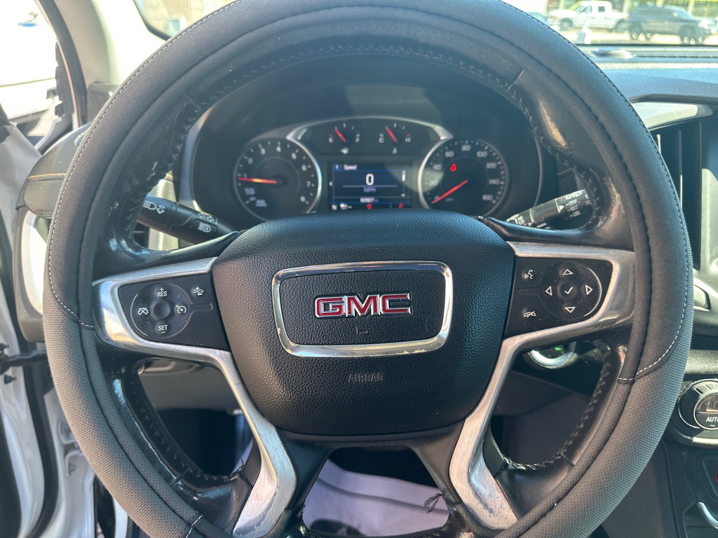 2021 GMC Terrain Image 25