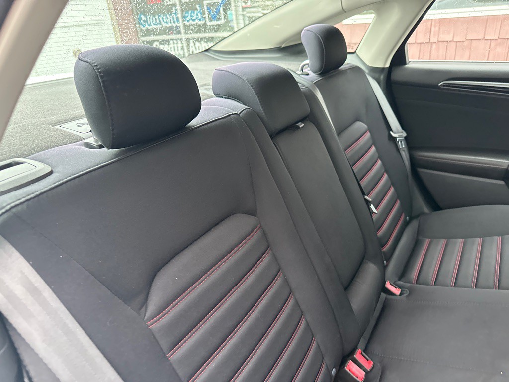 2015 Ford Fusion Image 15