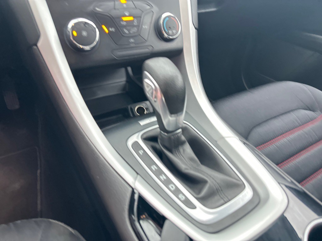 2015 Ford Fusion Image 21