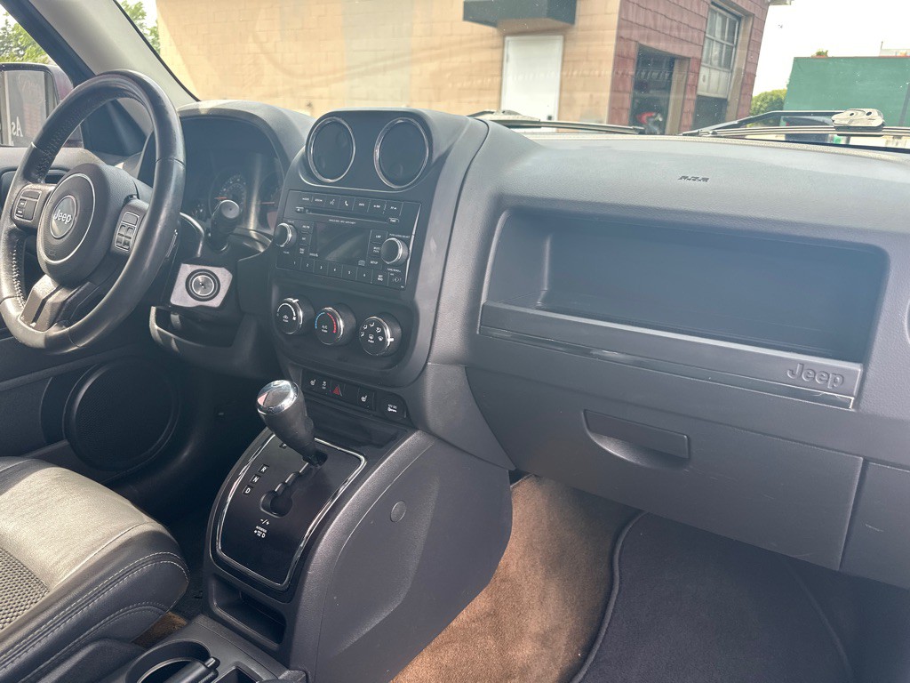 2016 Jeep Patriot Image 8