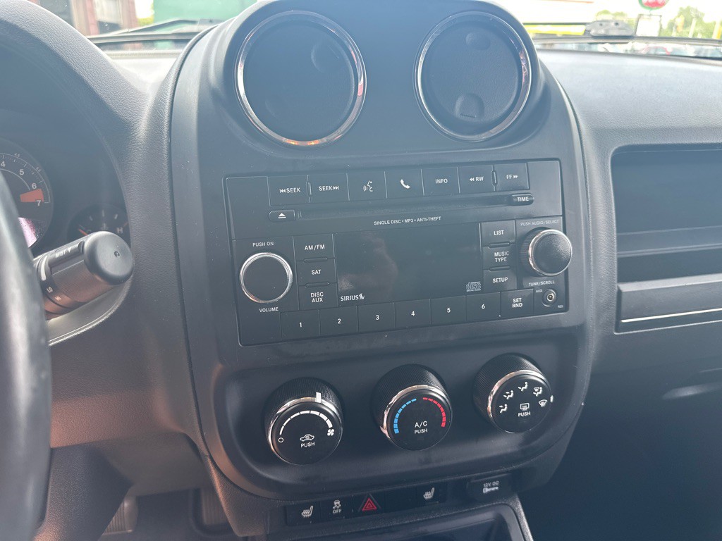 2016 Jeep Patriot Image 21