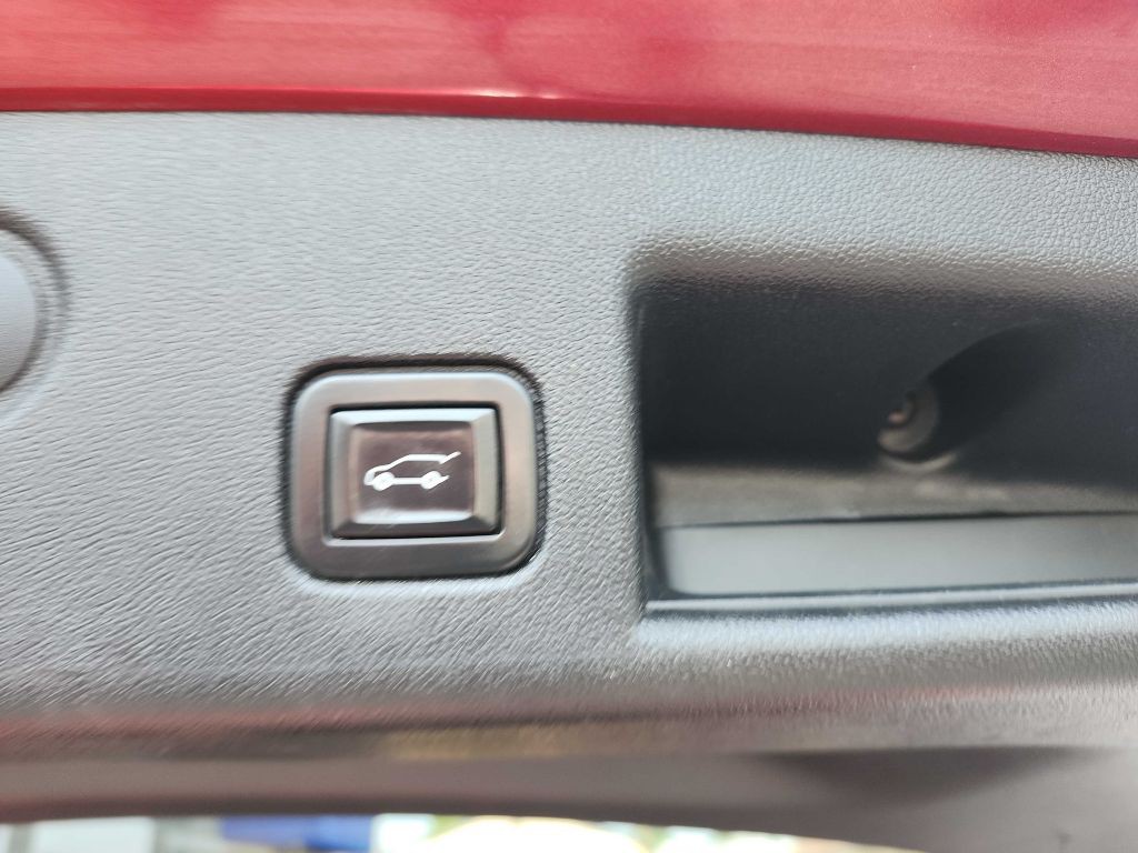 2020 Chevrolet Equinox Image 8