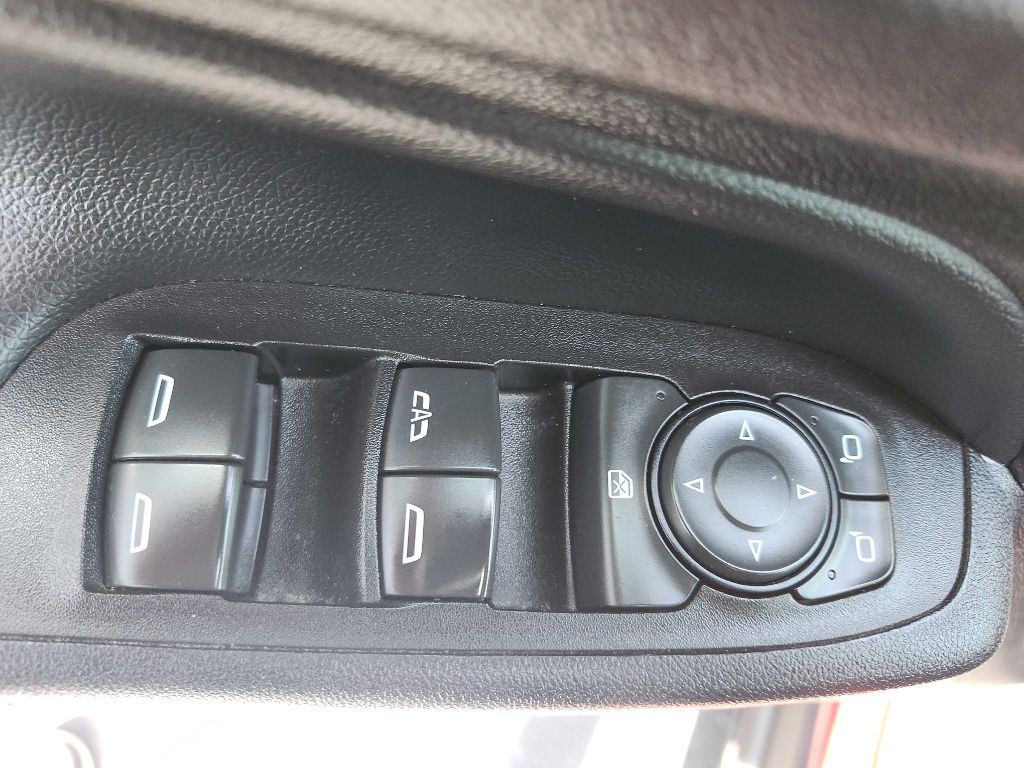 2020 Chevrolet Equinox Image 16