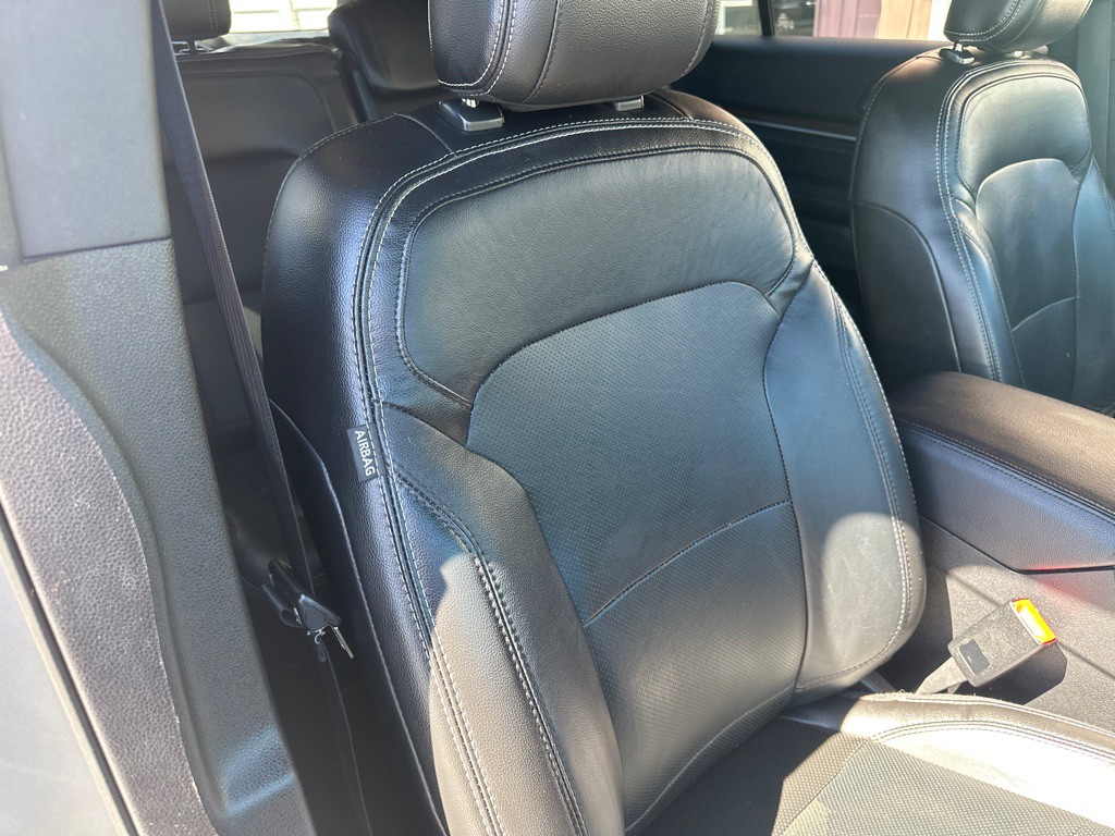 2018 Ford Explorer Image 11