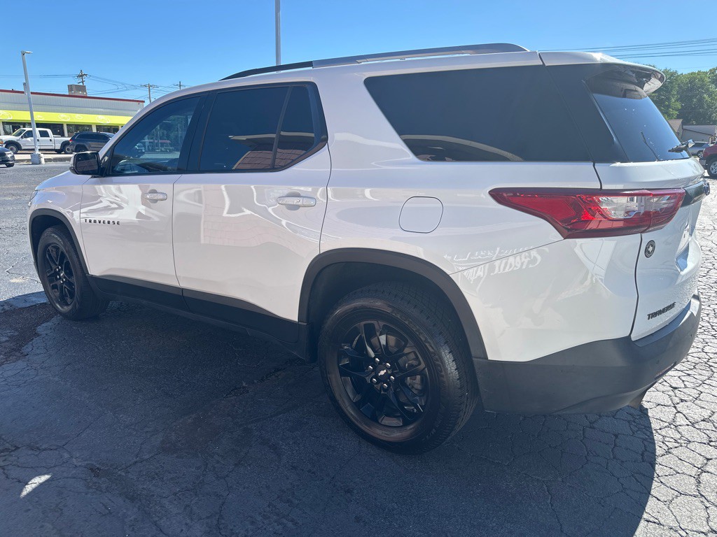 2018 Chevrolet Traverse Image 3