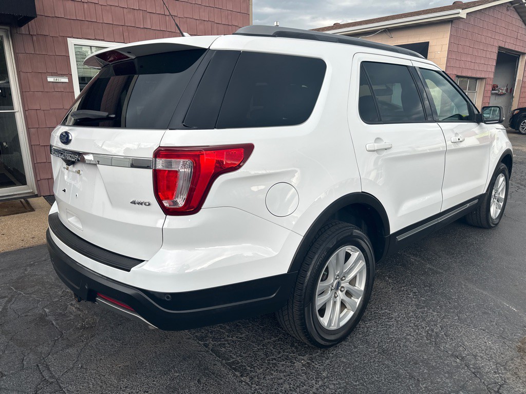 2019 Ford Explorer Image 5