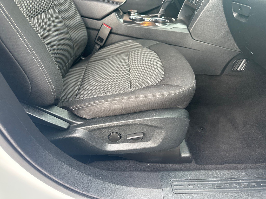 2019 Ford Explorer Image 11