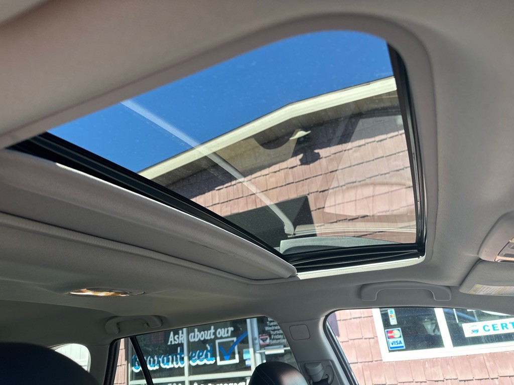 2017 Subaru Outback Image 13