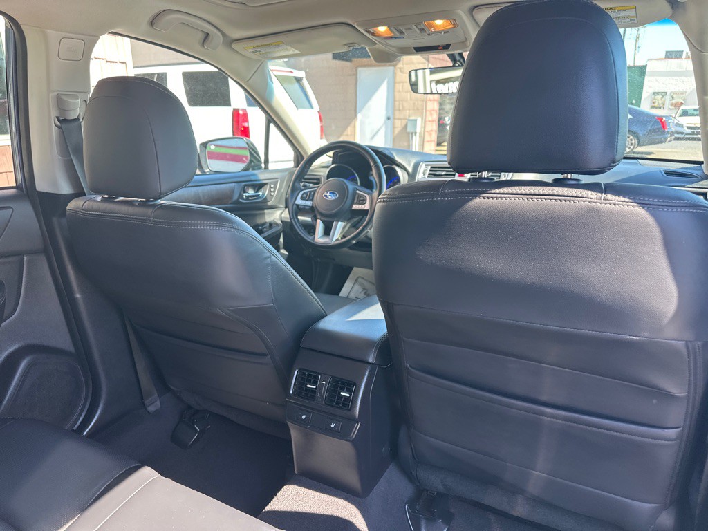 2017 Subaru Outback Image 14