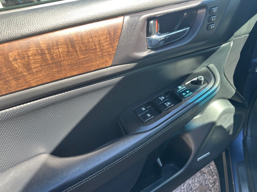 2017 Subaru Outback Image 19