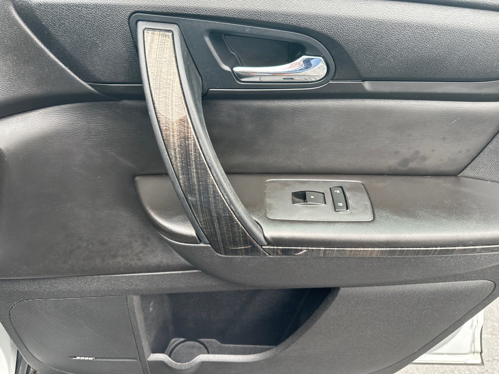 2017 GMC Acadia Image 13