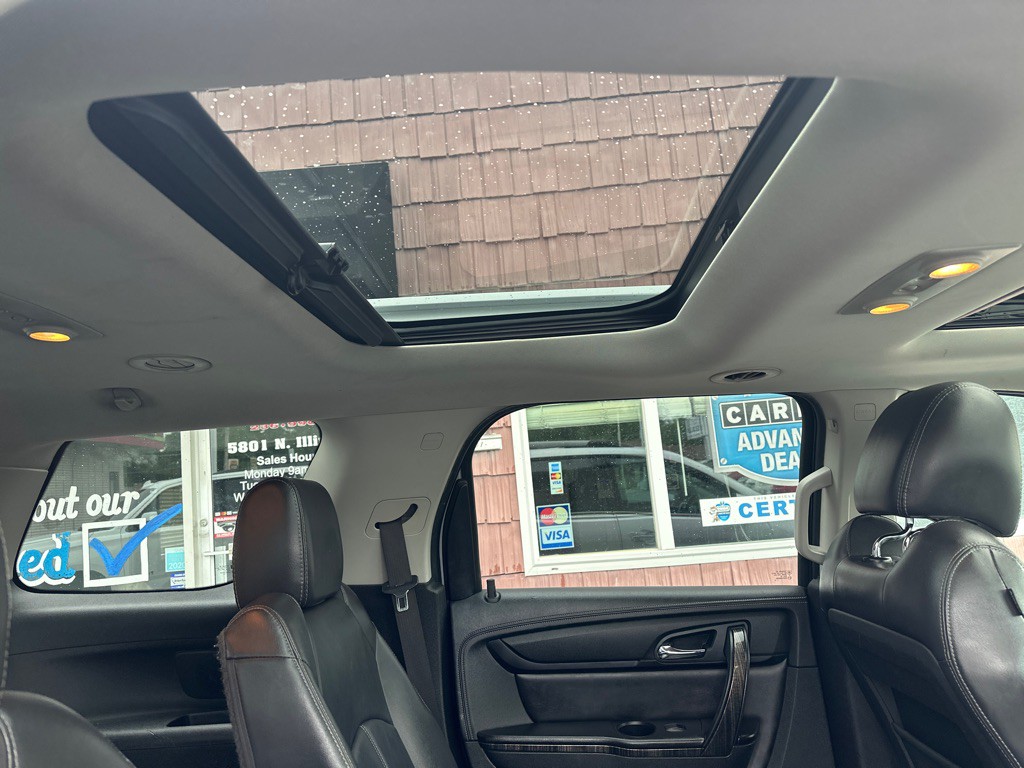 2017 GMC Acadia Image 15