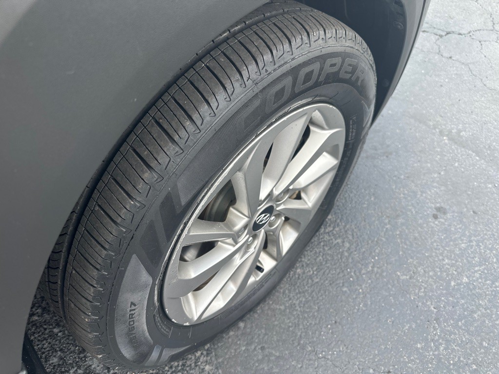 2017 Hyundai Tucson Image 8