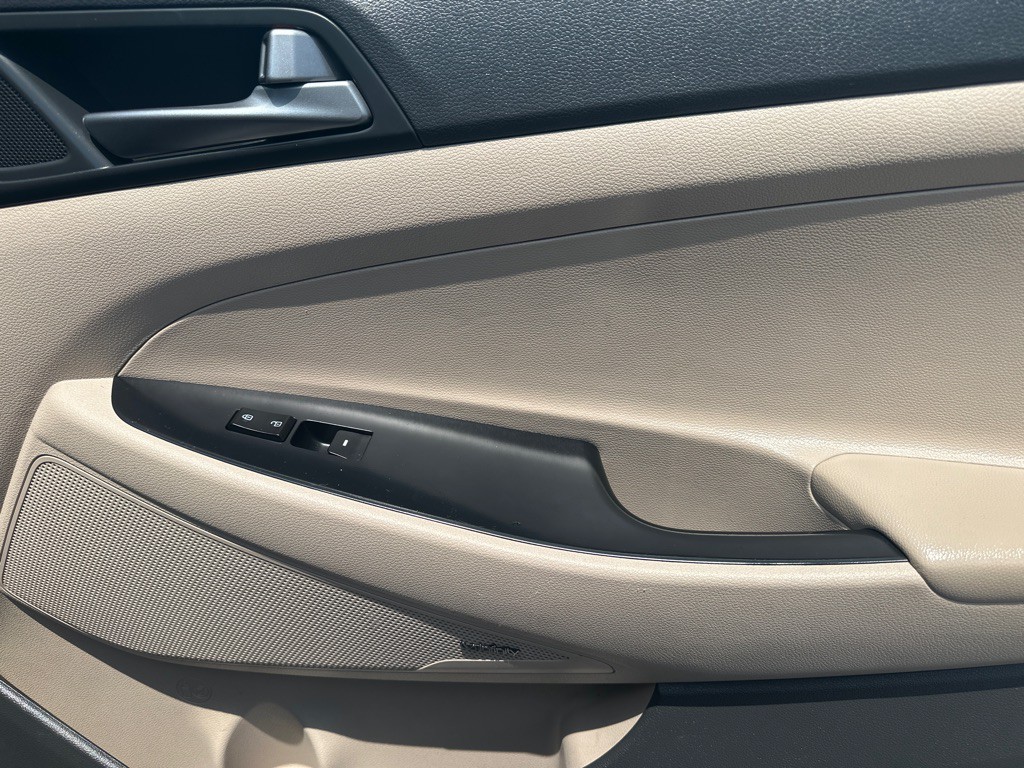 2017 Hyundai Tucson Image 13