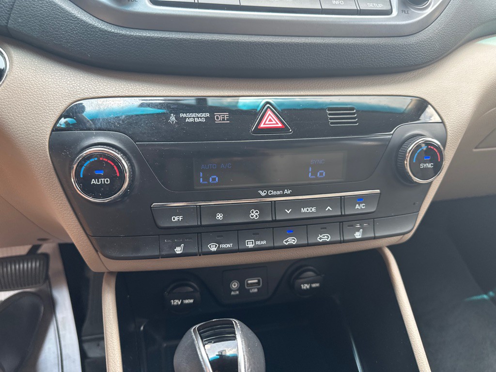 2017 Hyundai Tucson Image 24