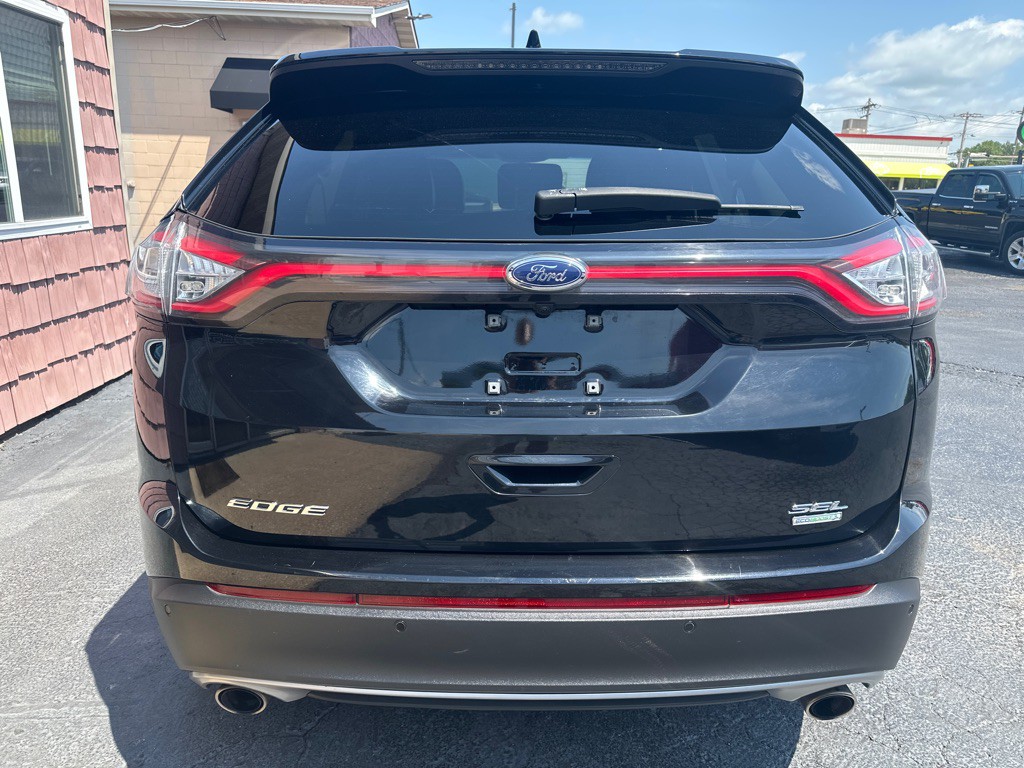 2016 Ford Edge Image 4