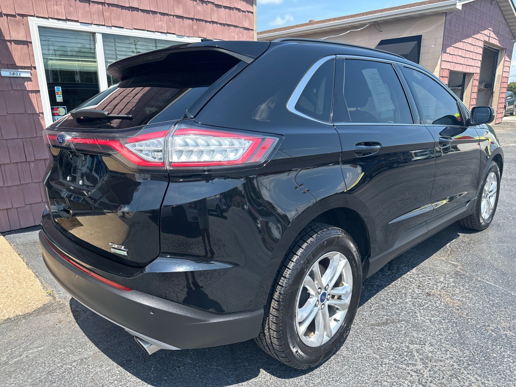 2016 Ford Edge Image 5