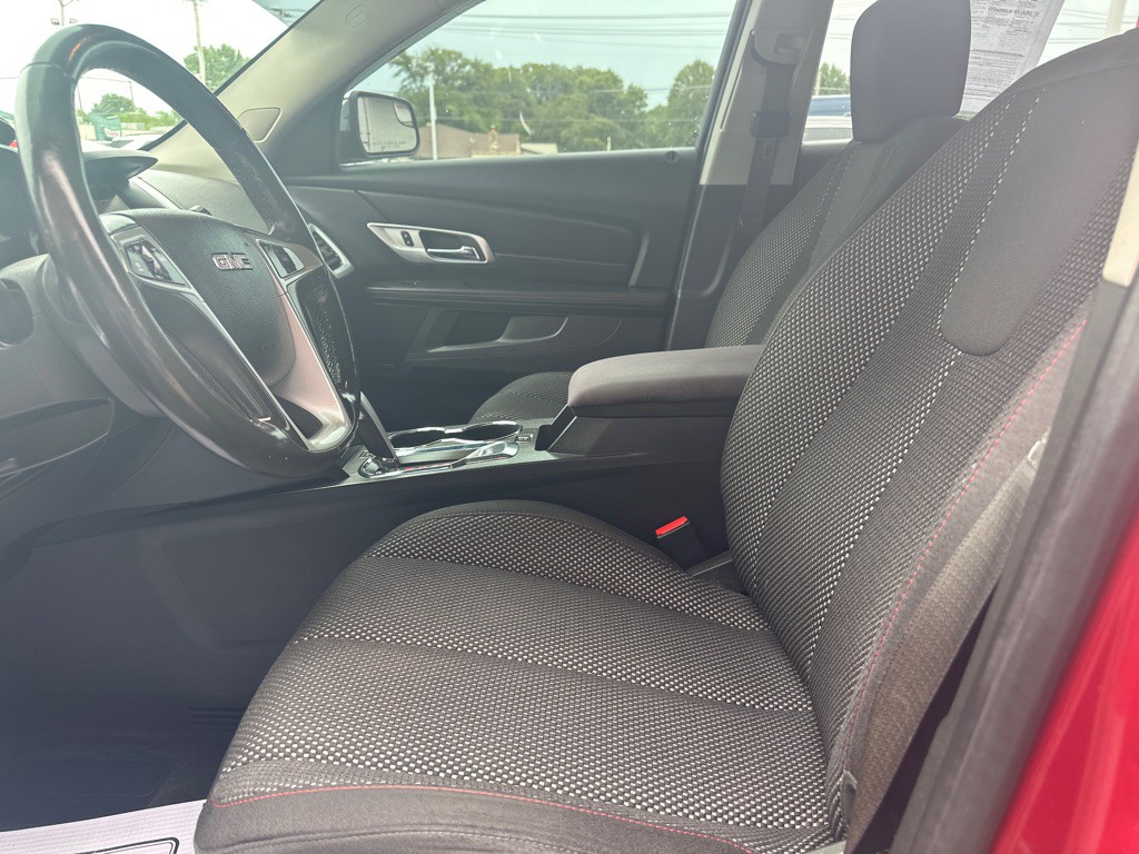 2014 GMC Terrain Image 2
